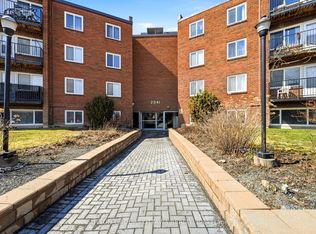 2041 Arrowsmith Dr #308B, Ottawa, ON K1J 7V7