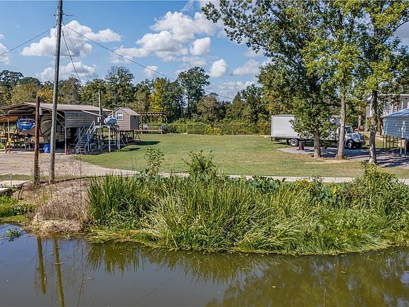 3rd image of 0 Roebuck Landing Rd
