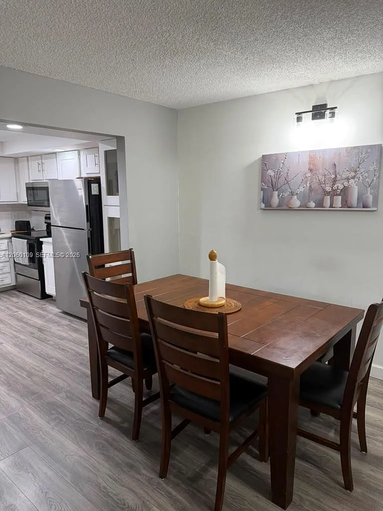 Aragon Phase 1a Condo — Photo 3
