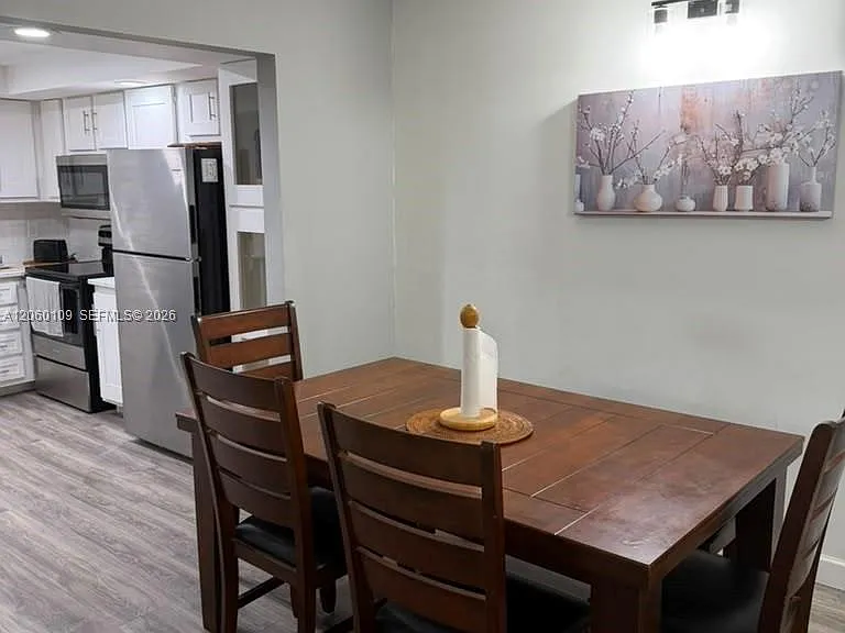 2541 Aragon Blvd #113 — Photo 3