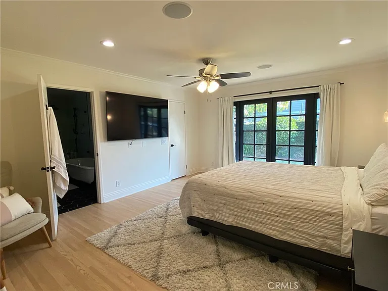 13692 Rushmore Ln — Photo 8