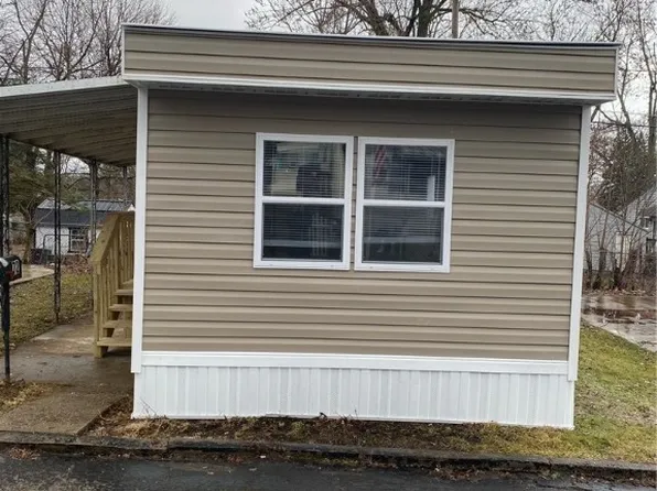 72 Hyland Dr, Akron, OH 44312