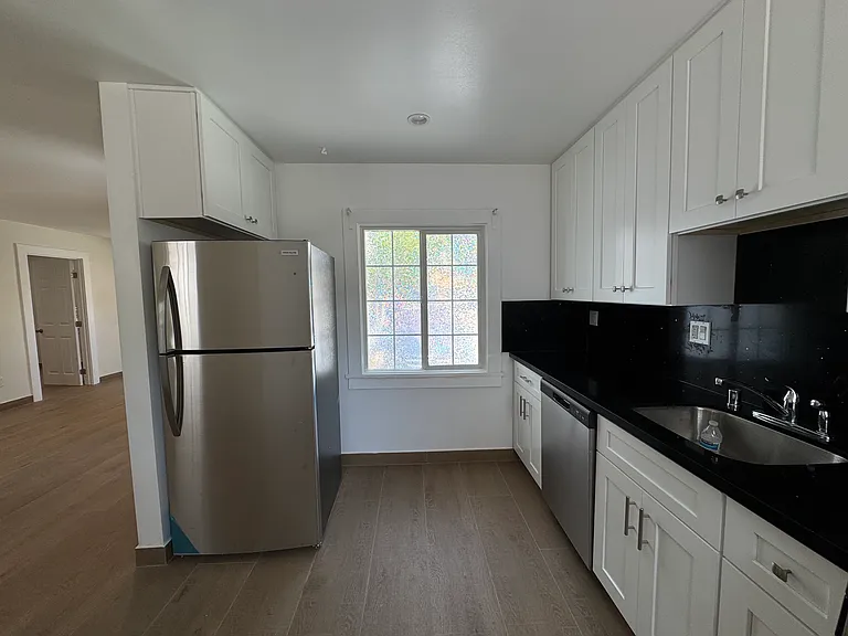 14224 Friar St #1 — Photo 17