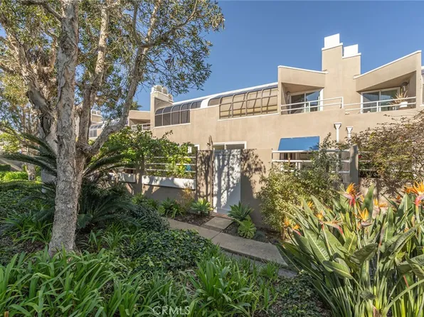 3402 Sparkler Dr, Huntington Beach, CA 92649