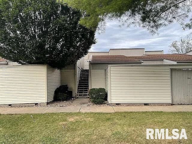 1st image of 6831 N Frostwood Pkwy #82