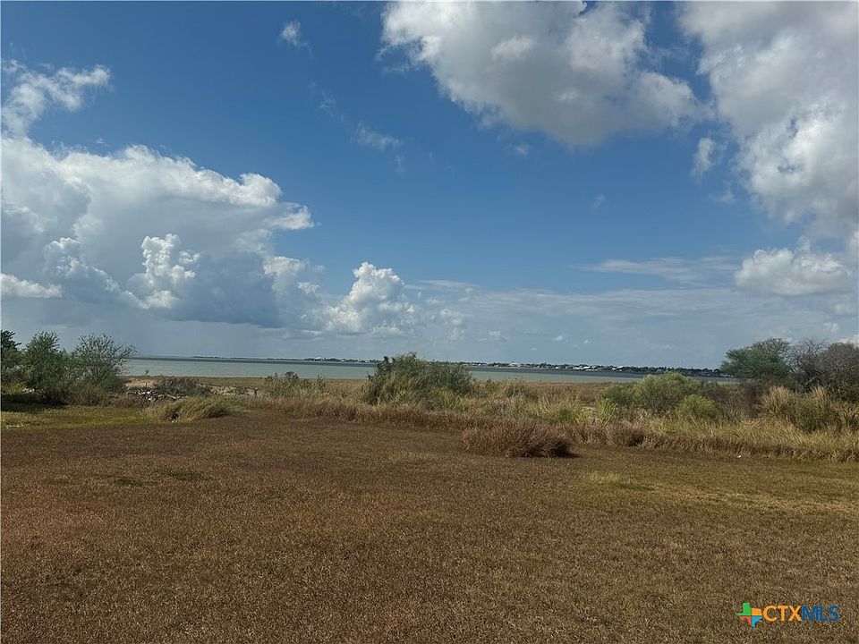 1st image of 785 Swan Point Rd