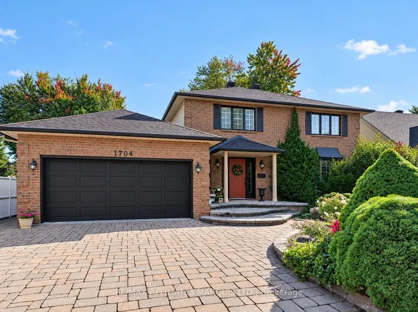 1704 Blakely Dr, Cornwall, ON K6J 5L3