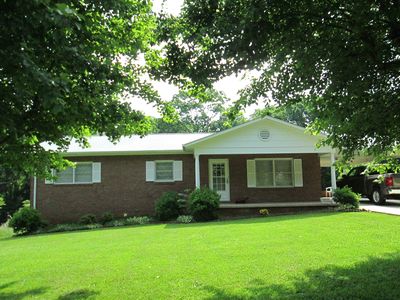 476 S And K Rd, Hickory, NC, 28601