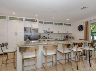 1879 SW 24th Ter, Miami, FL 33145