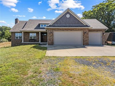 1223 New Cumberland Rd NE, Ne, OH, 44675