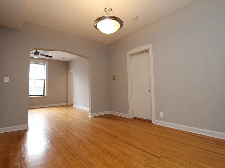 2538 N California Ave #2S — Photo 12