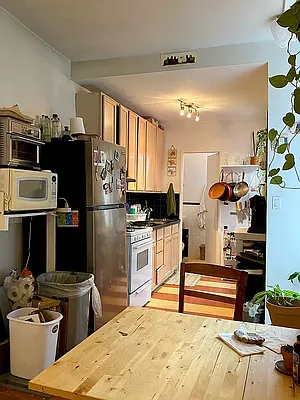 Rented by Douglas Elliman | media 16