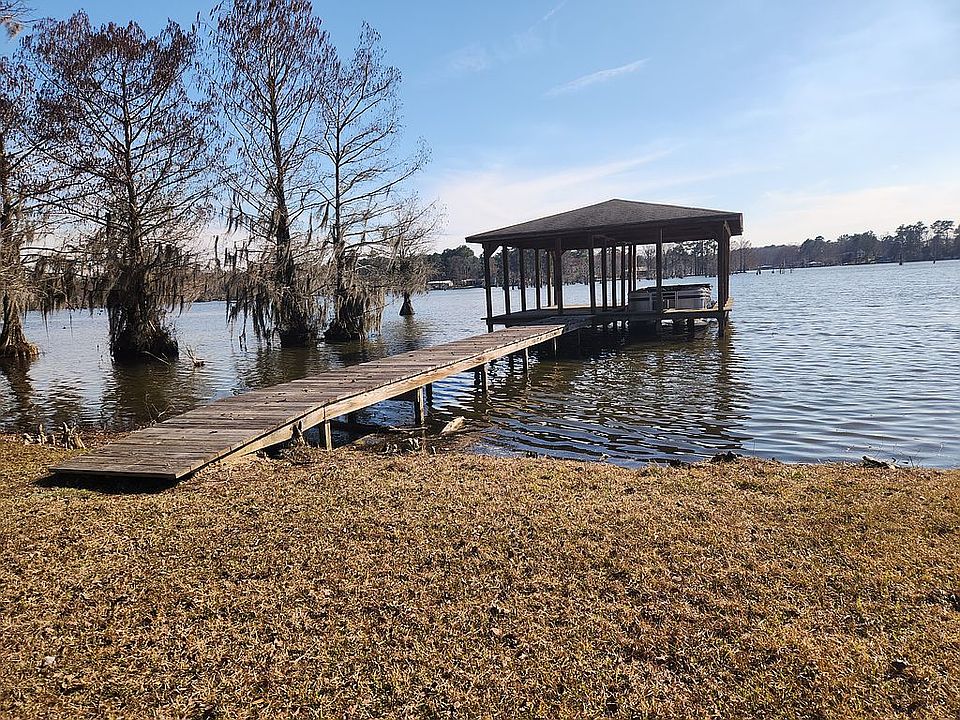 2nd image of 234 Swift Creek Rd