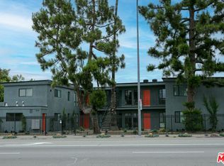 2716 S La Brea Ave, Los Angeles, CA 90016