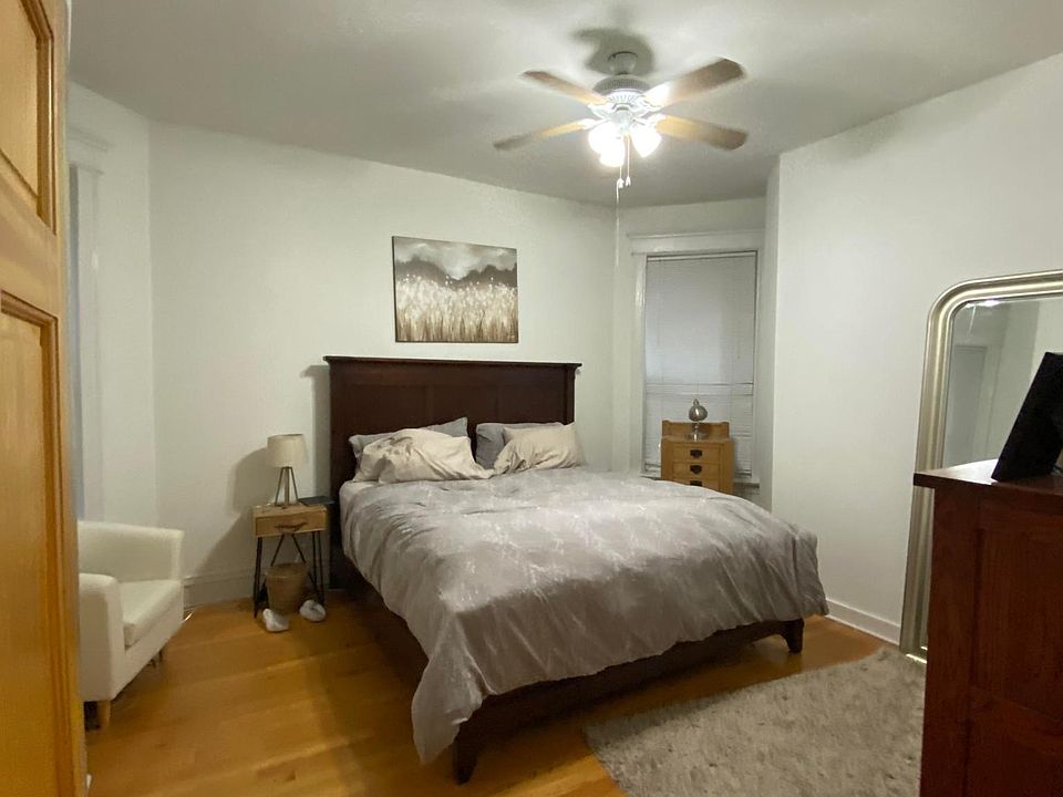 1st image of 2449 N Albany Ave #1