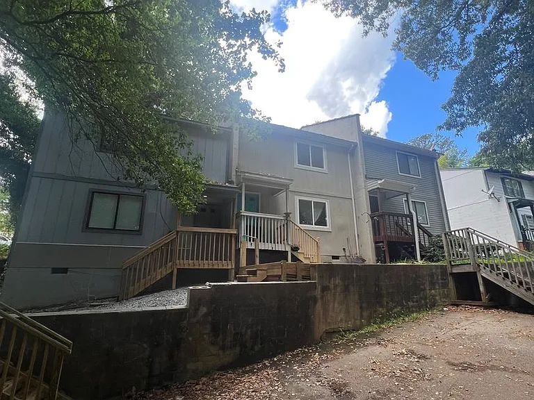 119 Freedom Dr #10 — Photo 9