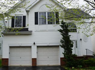 25 Hendrickson Dr, Belle Mead, NJ 08502