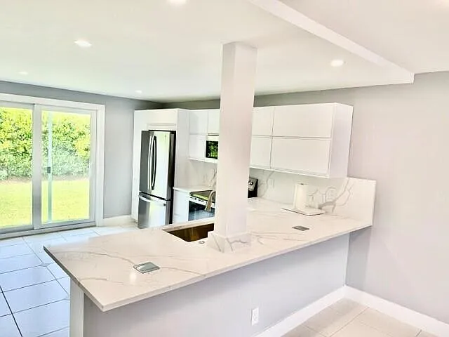 2 bed, 2.0 bath, 1053 sqft, $2,800 — Photo 1