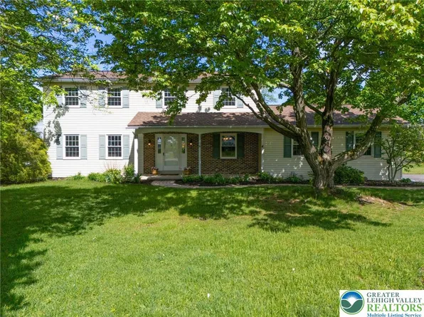 6105 Schaller Ct, Germansville, PA 18053