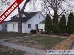 504 10th St, Dallas Center, IA 50063