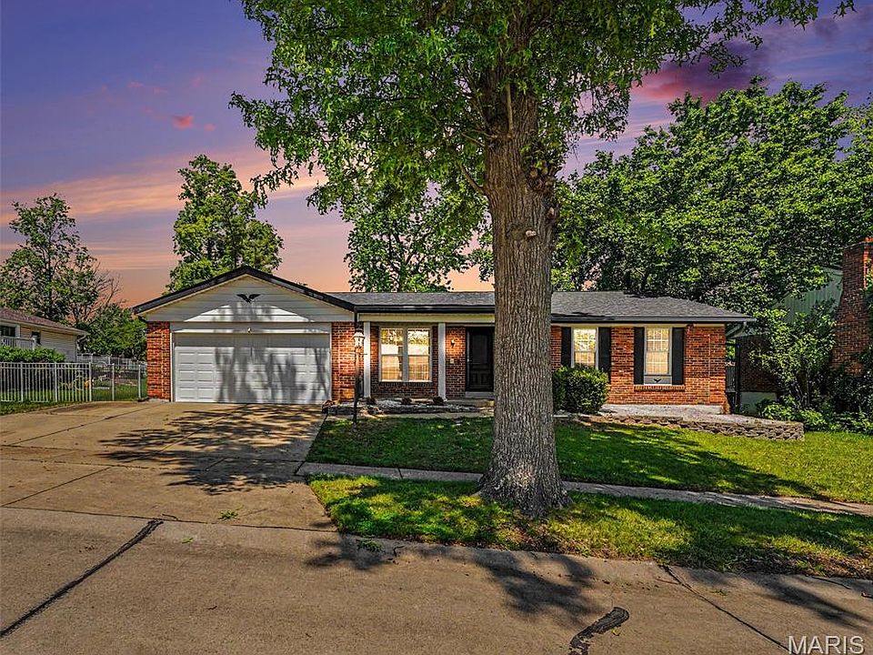 1st image of 2765 Cathedral Dr