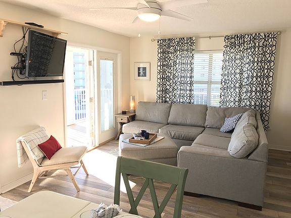 Full size sleeper sectional