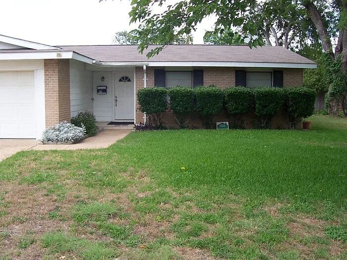830 Wateka Way — Photo 17