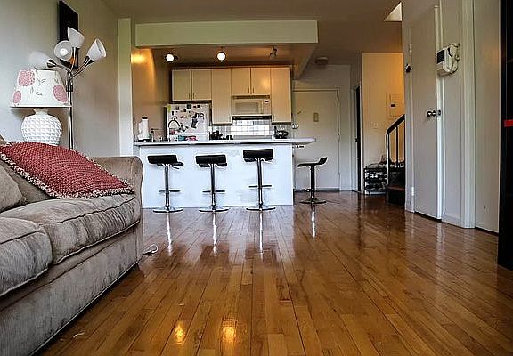 3rd image of 287 E 4th St APT 4R
