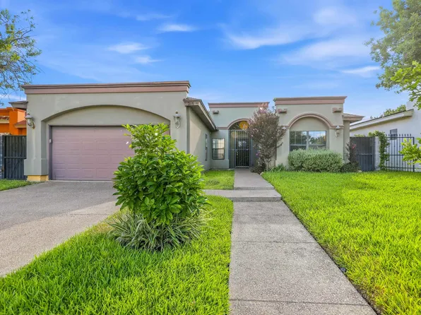 216 New Castle Dr, Laredo, TX 78045