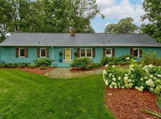 620 Quarterstaff Rd, Winston Salem, NC 27104