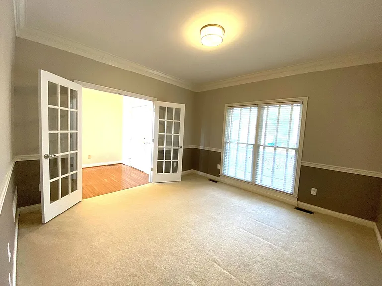 4224 Evergreen Dr — Photo 12