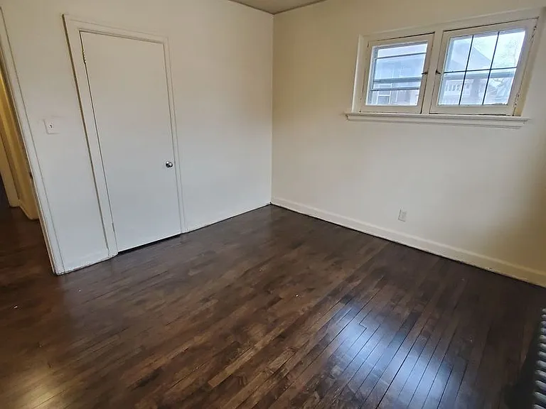 4409 W Burleigh St. (4 Unit)(Ace Property) — Photo 8