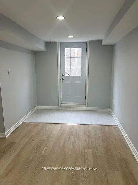 2 bed, $2,000 — Photo 2