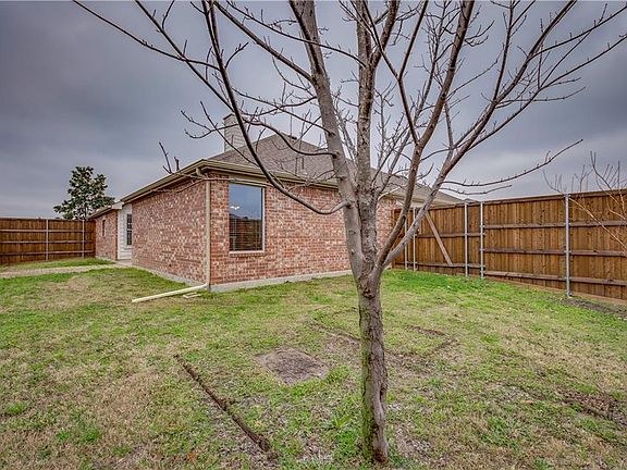 5th image of 401 Cookston Ln