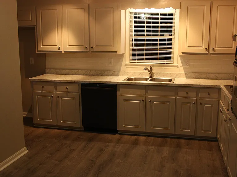 1231 Heritage Dr — Photo 11