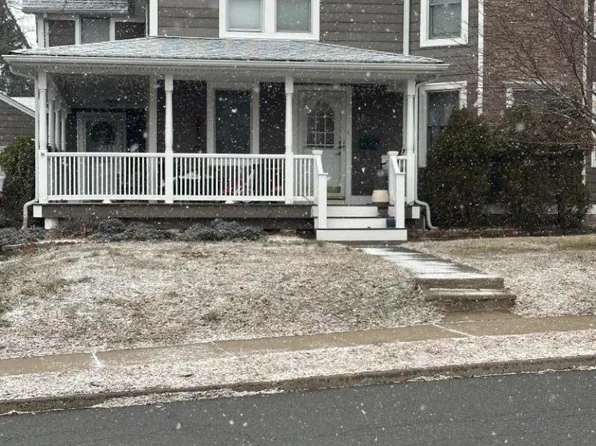 200 Claremont Ave, Verona, NJ 07044