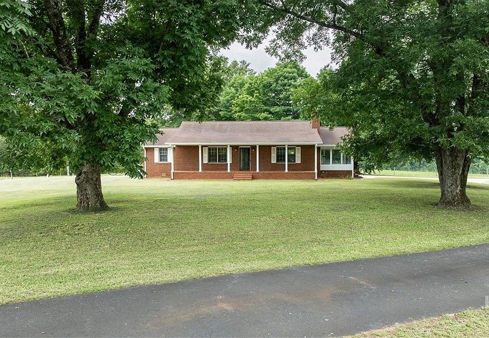 1st image of 463 Arnoldsville Road