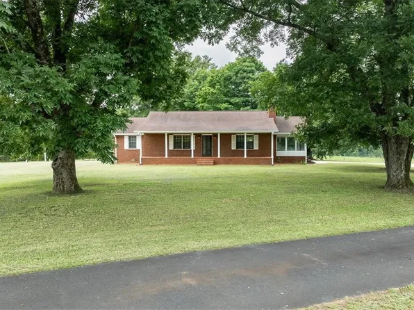 463 Arnoldsville Road, Winterville, GA 30683