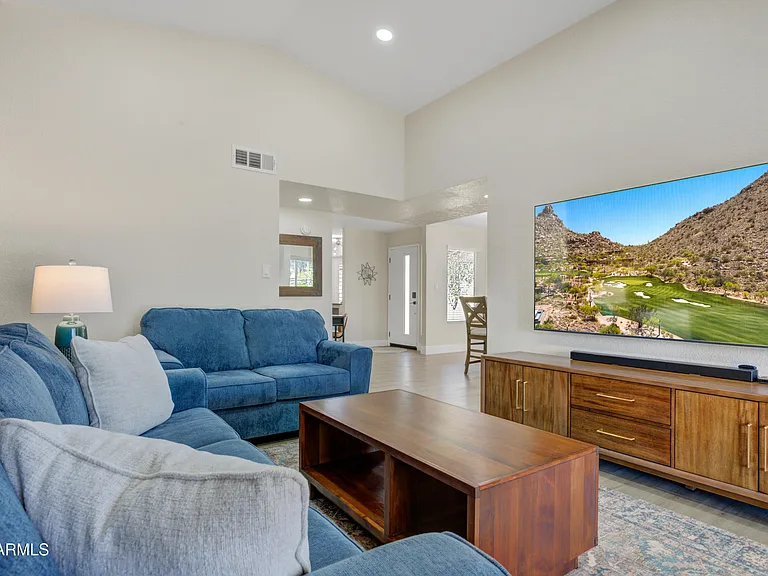 6863 E Kelton Ln — Photo 13