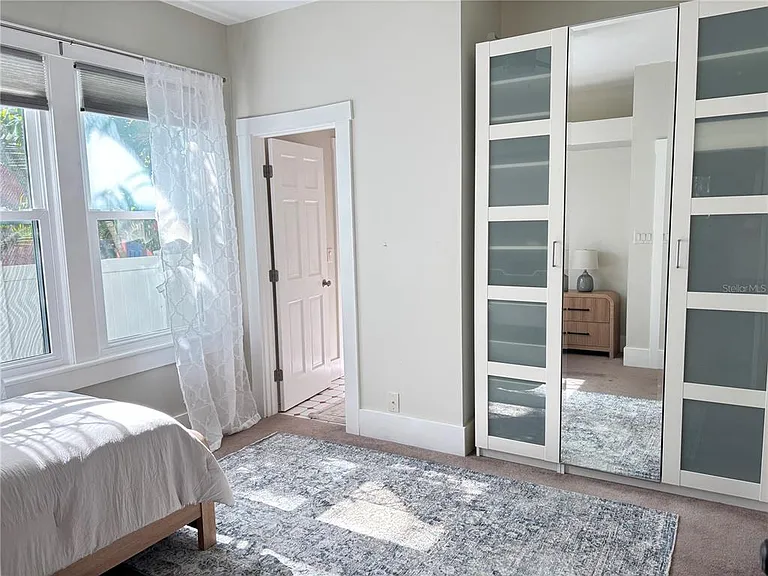 324 Julia Pl — Photo 40