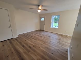 124 Topfield Rd #1, Louisville, KY 40229