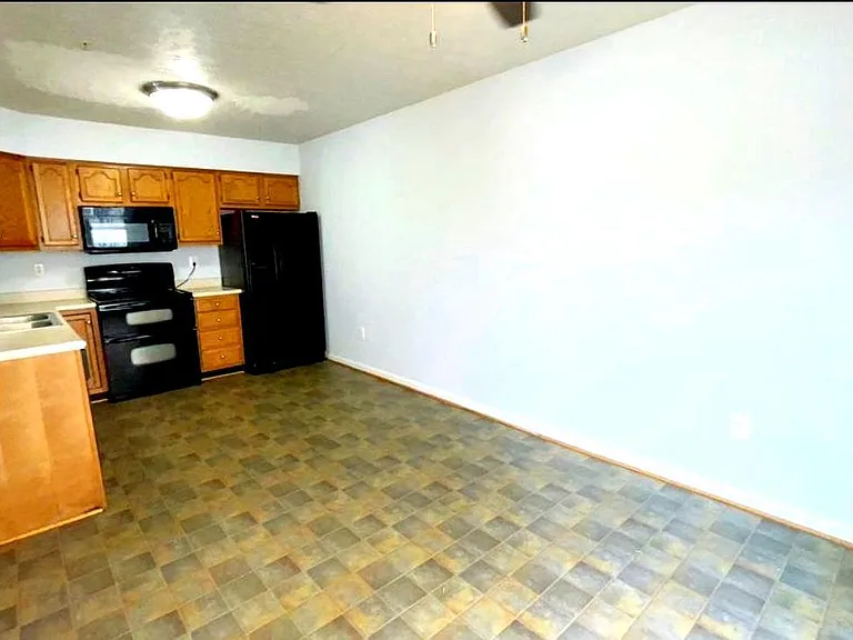 1829 Watch House Cir S — Photo 6