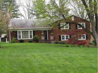 3637 Clinedale Rd, Pfafftown, NC 27040