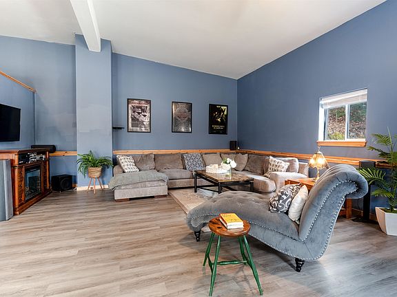 2nd image of 126 Route 103 E