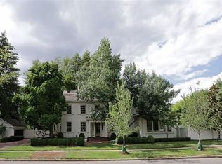 121 Holiday Rd, Lexington, KY 40502