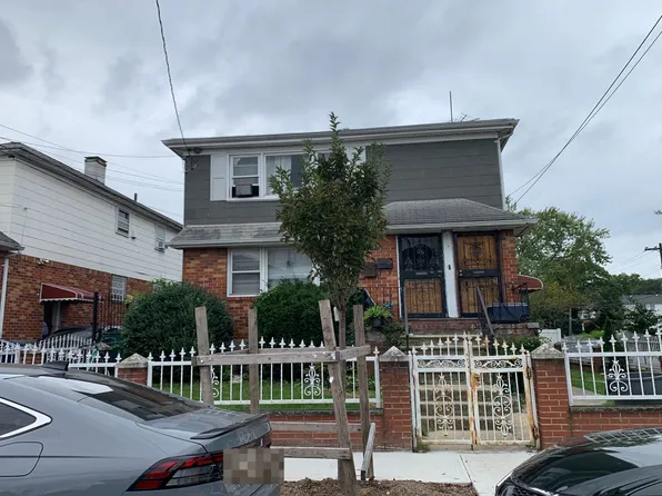 13719 Frankton St, Rosedale, NY 11422