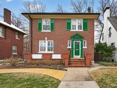 6810 Pershing Ave, Saint Louis, MO, 63130