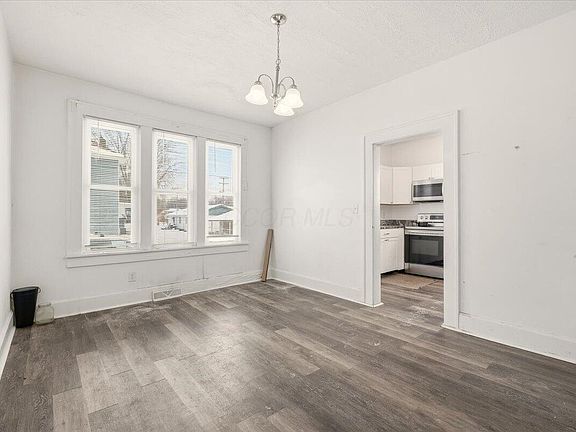 5th image of 800 W Gambier St