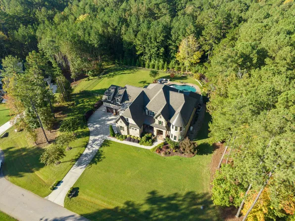 2112 Blue Haven Ct, Wake Forest, NC 27587