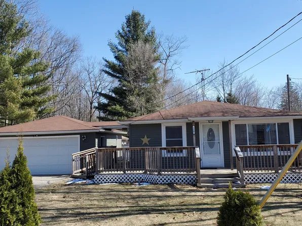110 Oakwood Ave, Prudenville, MI 48651